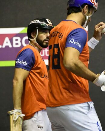 Goikoetxea y Etcheto han ganado sus dos partidos y están en semifinales.