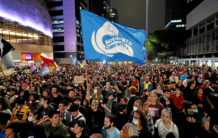 Miles de personas salieron a las calles en Brasil para rechazar el bolsonarismo golpista y rechazar que se perdone a los detenidos.