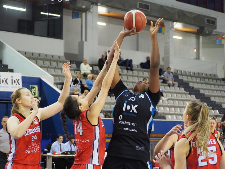 Coulibaly ha vuelto a ser la más valorada entre las de Ibaeta. 