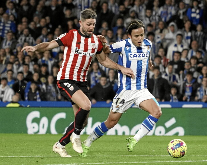 Yeray y Kubo protagonizaron esta jugada polémica que decidió el derbi.