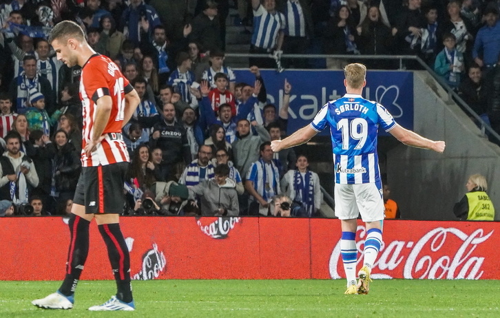 Alexander Sorloth celebra su undécimo gol de la temporada ante el Athletic.