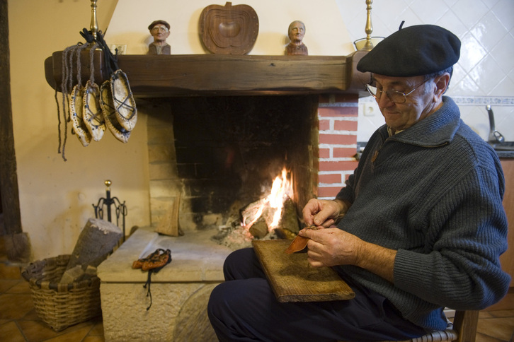 Juan Elgarresta artisau gabiriarra