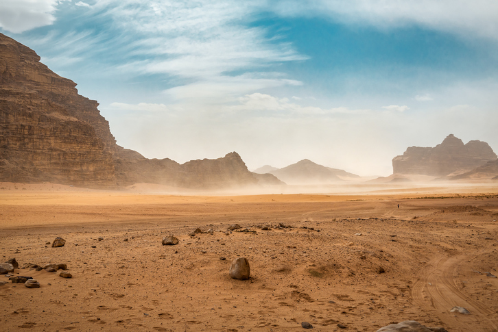 El polvo del desierto tiene un ligero efecto global de enfriamiento en el planeta.