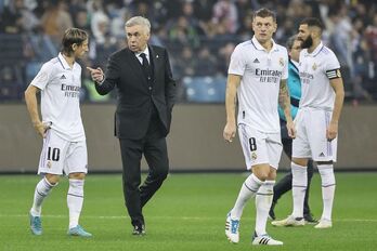 Benzema, Kroos y Militao en la final de la Supercopa.