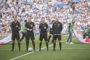 Mateu Lahoz, en uno de los encuentros disputados en el nuevo Anoeta.