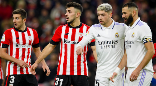 Aitor Paredes disput&oacute; su primer partido como titular. (@AthleticClub)