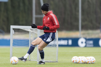 Después de cumplir sanción ante el Elche, Lucas Torró regresará al once frente al Sevilla.