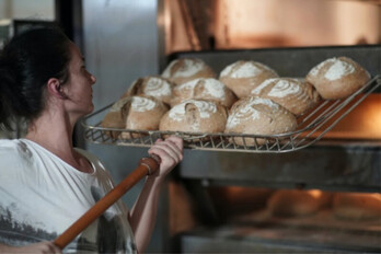 "Notre pain quotidien", trois femmes, trois mères célibataires, se battent pour changer leurs vies. Sélection Impact du Fipadoc 2023. 