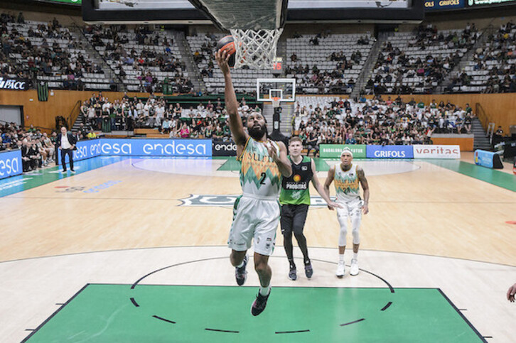 Adam Smith Badalonan Bilbao Basketek lortu zuen garaipenaren erantzule nagusiena izan zen.