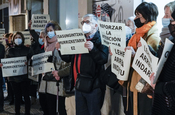Movilización anterior ante el ambulatorio de Santutxu.