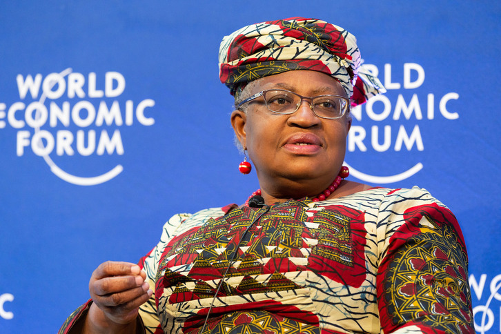 La directora general de la OMC, Ngozi Okonjo-Iweela, en Davos.