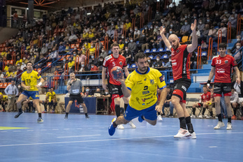 Ander Ugarte Bidasoako jokalariak denboraldi honetan erretiroa hartuko duela iragarri du.