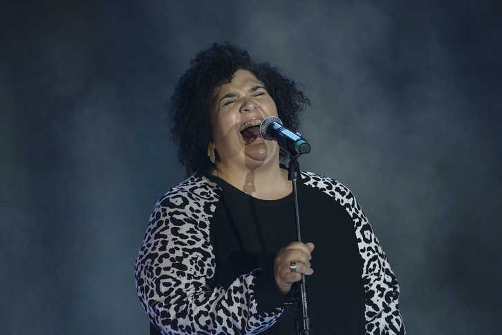 Estatuan eta Europan hainbat kontzertu eskainiko ditu bilbotar taldeak.