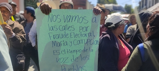 Protesta del MLP ante el Tribunal Supremo Electoral, en Ciudad de Guatemala.
