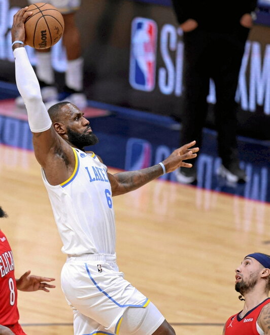 LeBron James, saskira bidean.