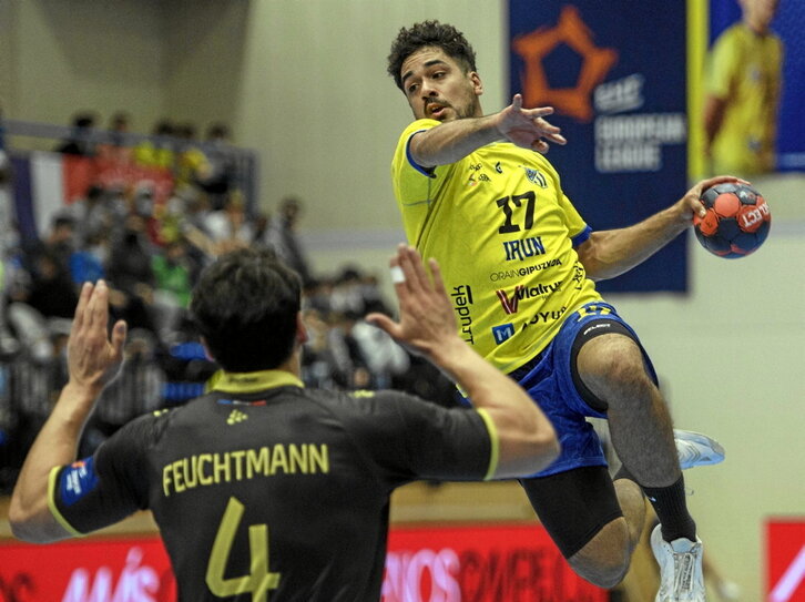 El buen momento de Rodrigo Salinas ayudará al objetivo que se persigue en tierras lusas.