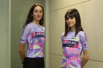 Eider Merino, junto a Eneritz Vadillo, la otra vizcaina incorporada esta temporada al Laboral Kutxa.