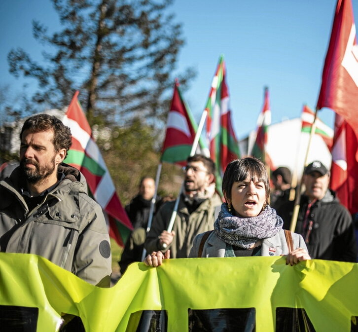 LAB sindikatuak mugaren gainetik eginiko martxa.