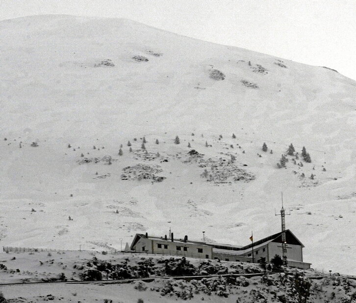 Aterpea eraitsi beharko du Madrilek.