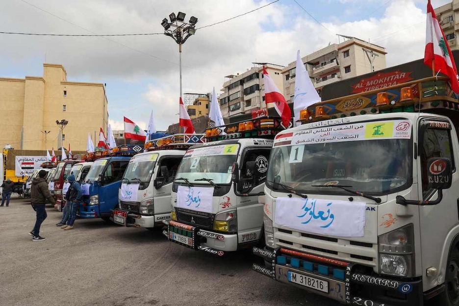 Camiones de ayuda humanitaria preparados para viajar a Siria.