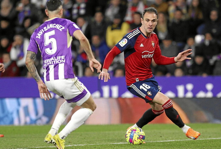 La entrada de Kike García mejoró las prestaciones ofensivas rojillas en la segunda parte.