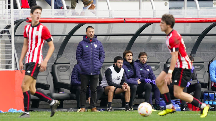 Alex Pallares, Bilbao Athleticeko entrenatzailea. (@AthleticClub) Alex Pallares, Bilbao Athleticeko entrenatzailea. (@AthleticClub)
