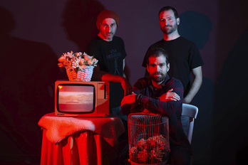 Virenque hiruko nafarrak hamar urte bete izana ospatu du ‘Austral’ diskoa kaleratuta.