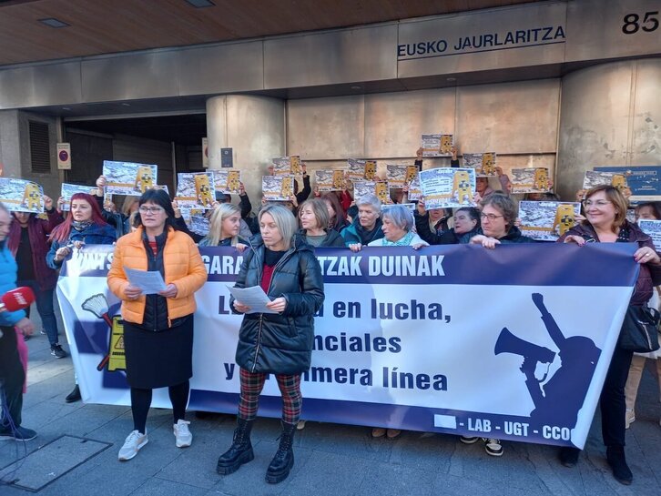 CCOO, UGT, LAB y ESK convocan huelga en la limpieza de Osakidetza por ...