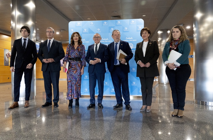 Representantes de Lakua, las diputaciones y Eudel han asistido a la reunión del CVF.