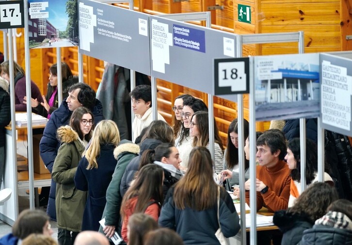 EHUazokaren azken edizioa, irudian.