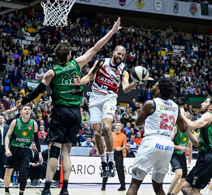 Baskonia no ha podido superar al anfitrión en Badalona.