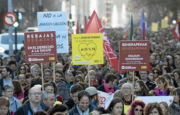 Imagen de la manifestación del día de la huelga en toda la Administración convocada por la mayoría sindical.