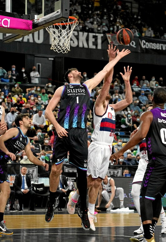 Witheyk ez du euskal derbia jokatuko.