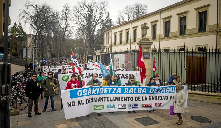 Osakidetzako sindikatuen manifestazioa, larunbatean Gasteizen.