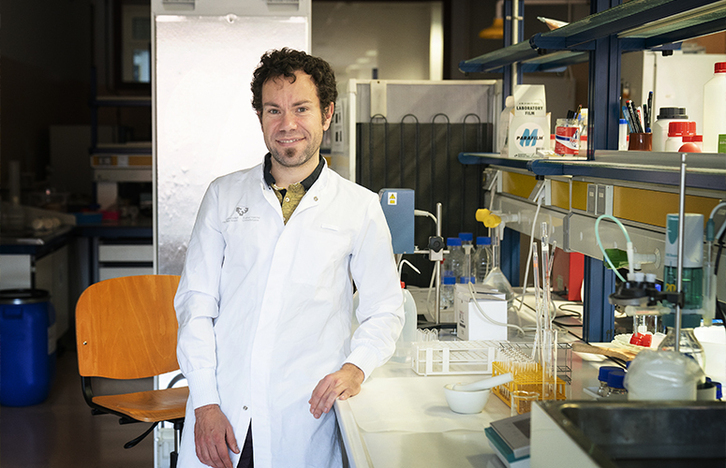 Jonatan Miranda Gomez Farmazia eta Elikagaien Zientziak saileko ikertzailea.