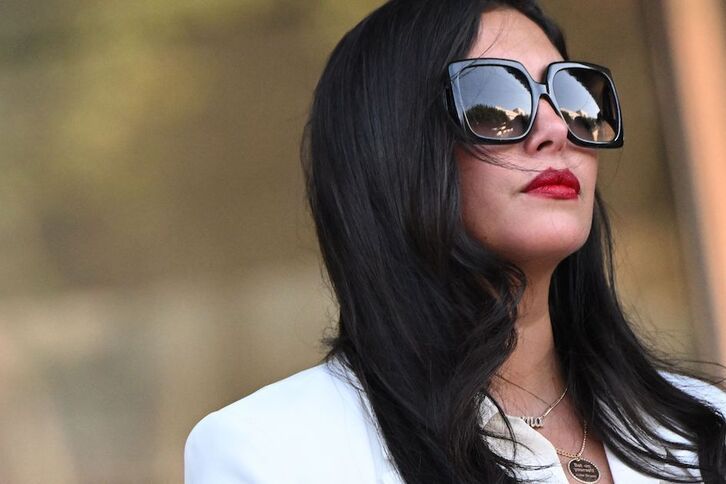 Vanessa Bryant, a la salida de los juzgados.