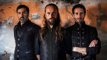 Bixente Etchegarayk, Jamixel Bereauk eta Xan Errotabeherek musikaren sorburura jo dute disko honetan.