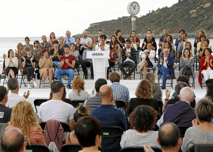Juan Carlos Izagirre eta Maddalen Iriarteren hautagaitzen aurkezpena, Donostian.