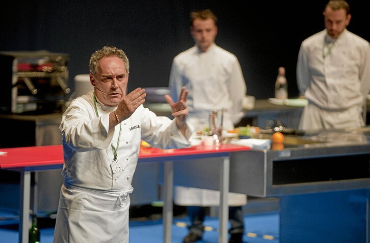Ferran Adrià en un congreso de Gastronomika, organizado por Vocento y financiado por todas las administraciones vascas.