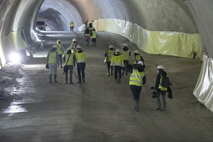 Una visita a las obras del metro.