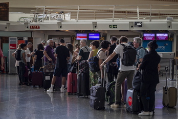 Imagen de archivo del aeropuerto de Loiu. Imagen de archivo del aeropuerto de Loiu. 