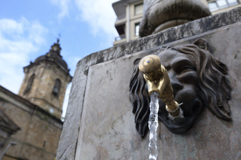 Urretxuko iturri bat