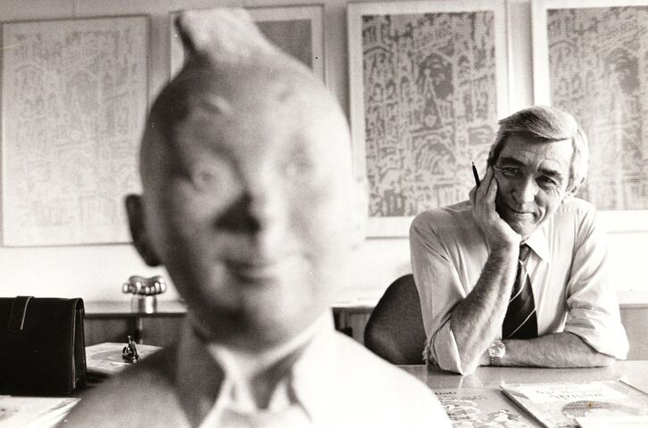 Hergé y su creación más recordada, Tintín.