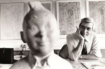 Hergé y su creación más recordada, Tintín.