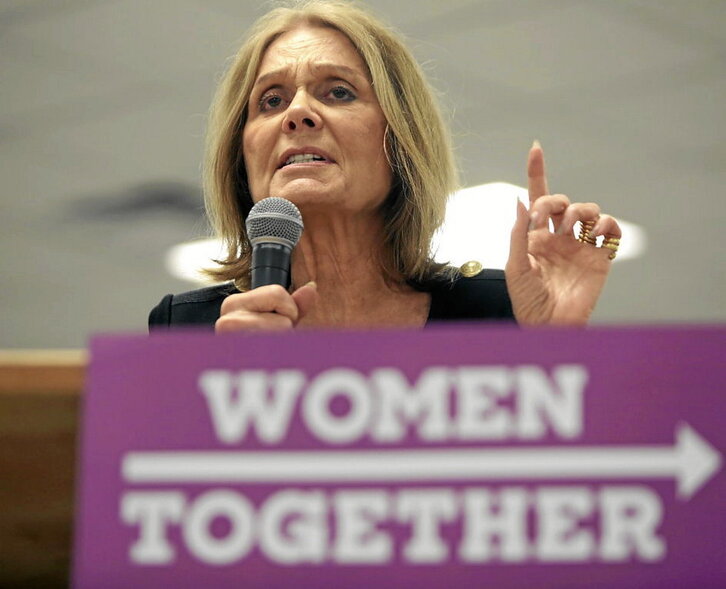 Irudian, Gloria Steinem erreferente feminista.