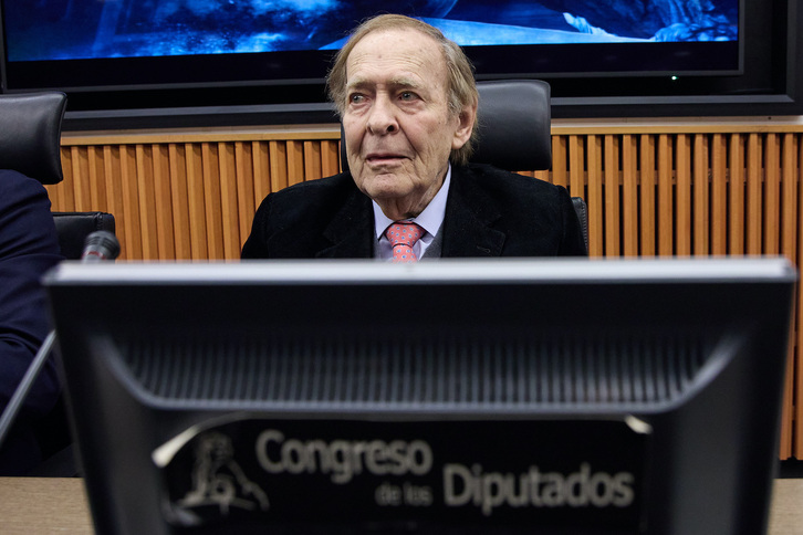 Ramón Tamames, en la presentación de esta moción de censura.