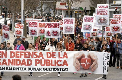 El pasado sábado, la intersindical apoyó una manifestación en defensa de la sanidad pública.