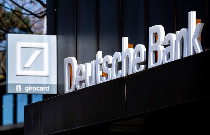Sucursal de Deutsche Bank. 