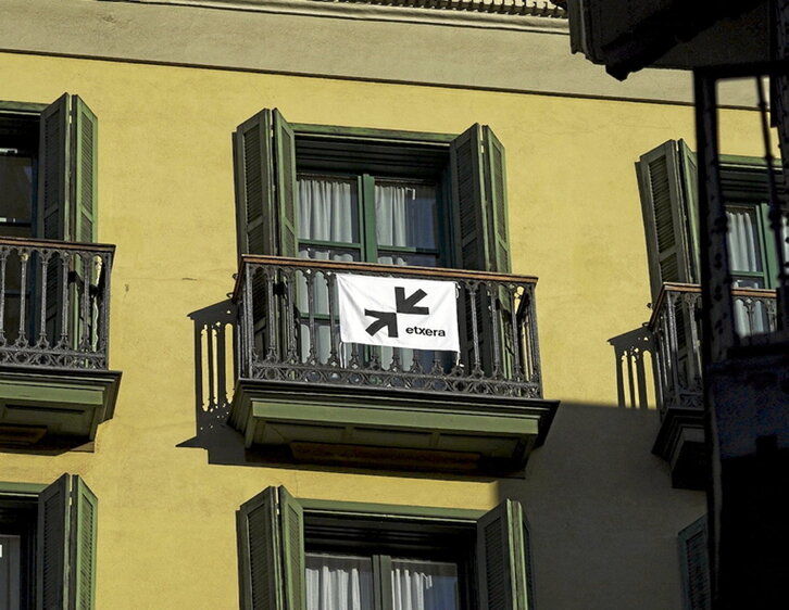 Presoen etxeratzea aldarrikatzeko ikur berria.