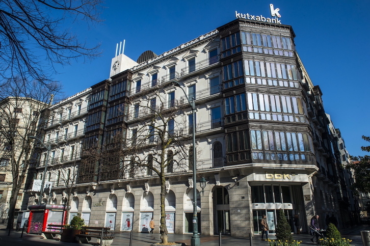 Sede central de Kutxabank, en la Gran Vía bilbaina